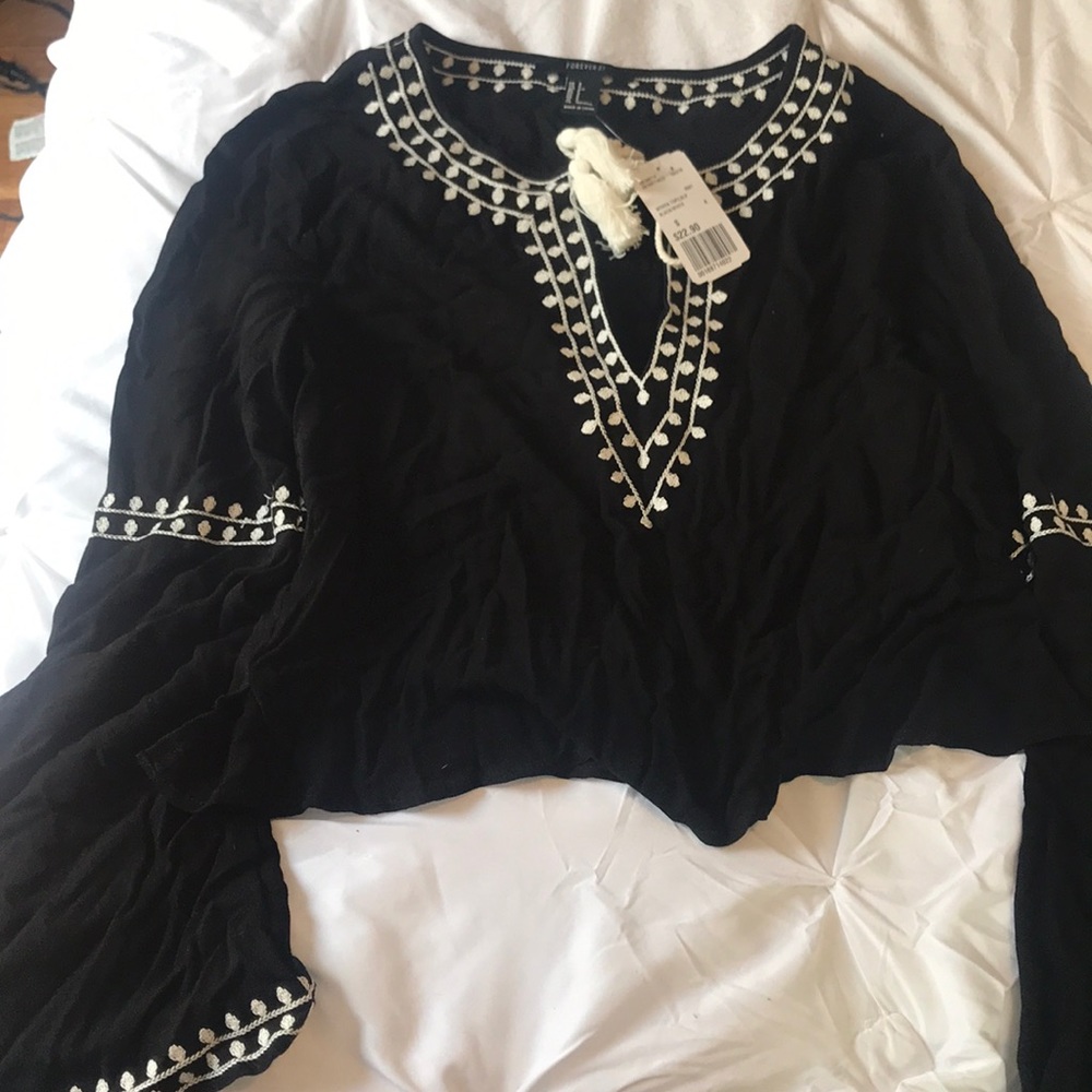 Black crop top